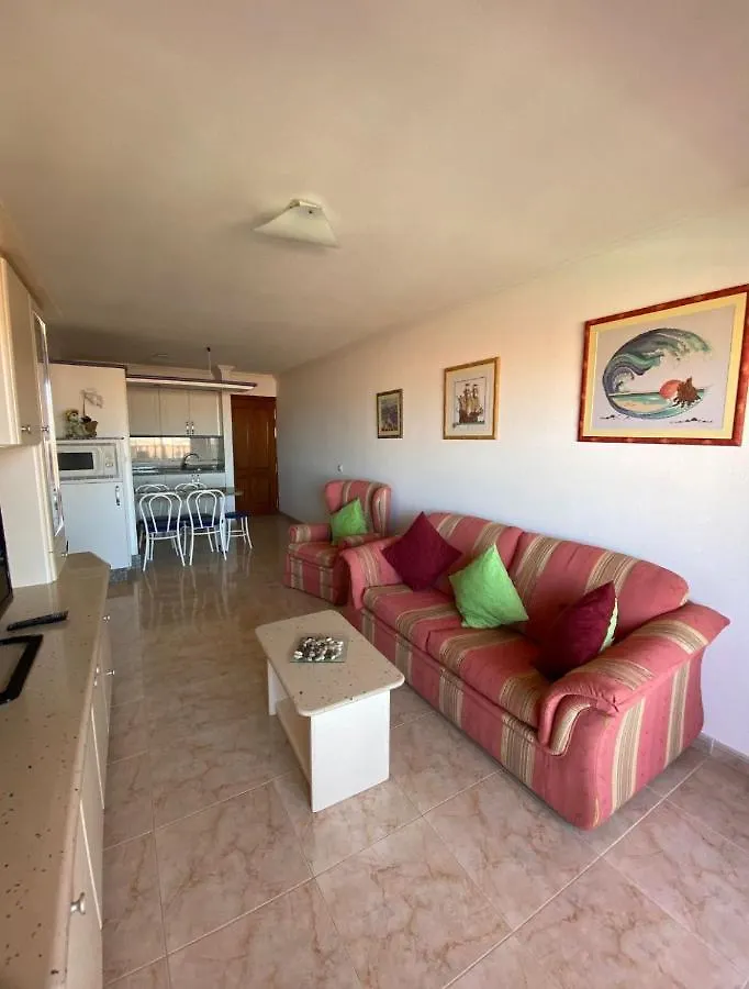 La Ola Apartment. Enjoy El Medano. 2 Bedrooms 0*, El Médano Spanje